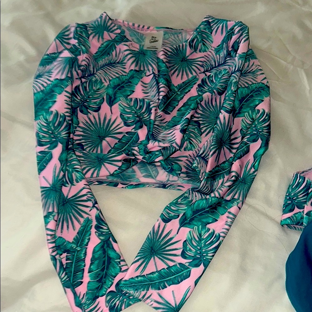 Art Class Green and Pink Bikini Set with Tropical Print - Picture 6 of 9